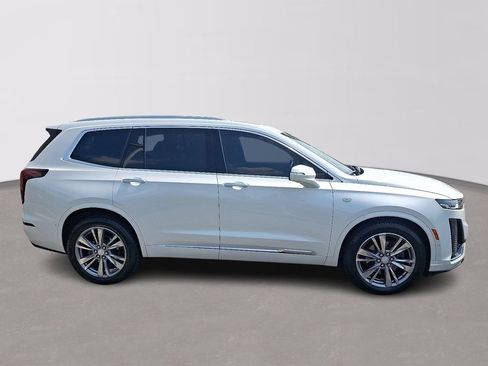 Certified 2024 Cadillac XT6 Premium Luxury w/ Technology Package AWD/4WD image 7