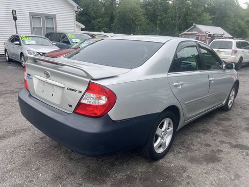 Used 2003 Toyota Camry SE FWD image 7
