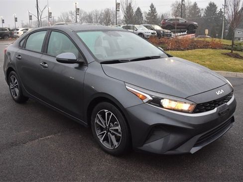 Used 2022 Kia Forte LXS w/ LXS Technology Package image 10