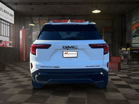 New 2026 GMC Terrain Elevation w/ Black Edition AWD/4WD image 4