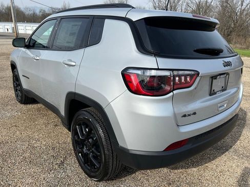 New 2026 Jeep Compass Latitude AWD/4WD image 5