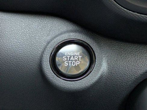 New 2026 Hyundai Venue SEL image 24