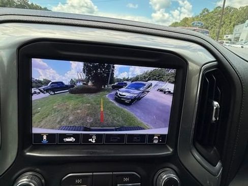 Used 2022 Chevrolet Silverado 2500 LTZ w/ LTZ Plus Package AWD/4WD image 23