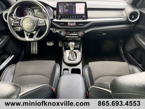 Used 2022 Kia Forte GT-Line w/ GT-Line Technology Package FWD image 16