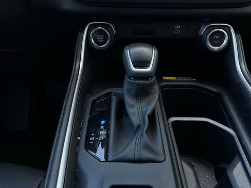 Used 2025 Toyota Grand Highlander FWD image 26