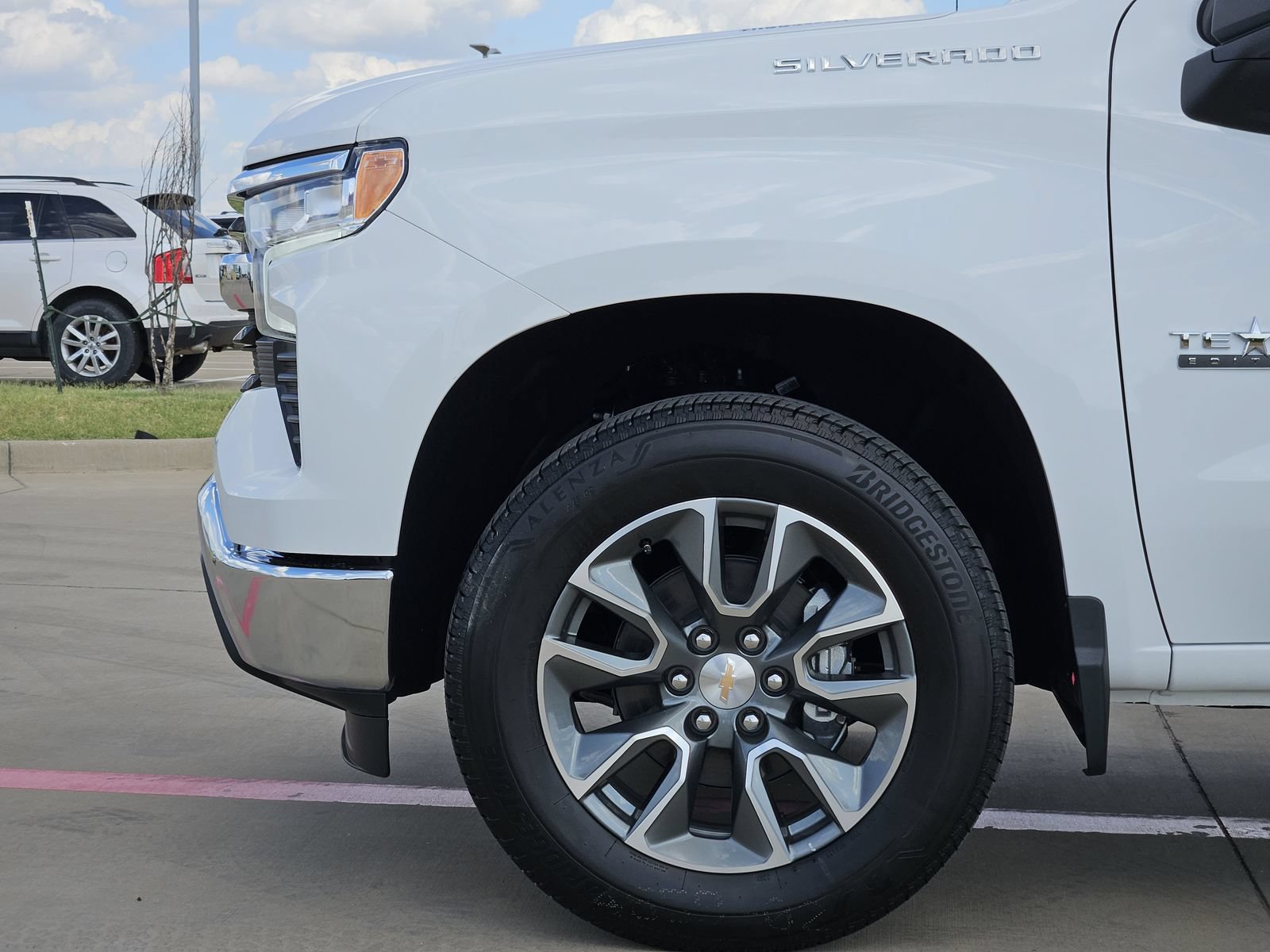 New 2026 Chevrolet Silverado 1500 LT w/ Texas Edition Plus RWD image 11