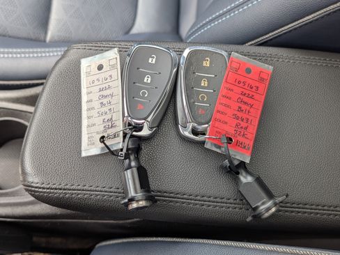 Used 2022 Chevrolet Bolt EUV Premier w/ Launch Edition FWD image 37