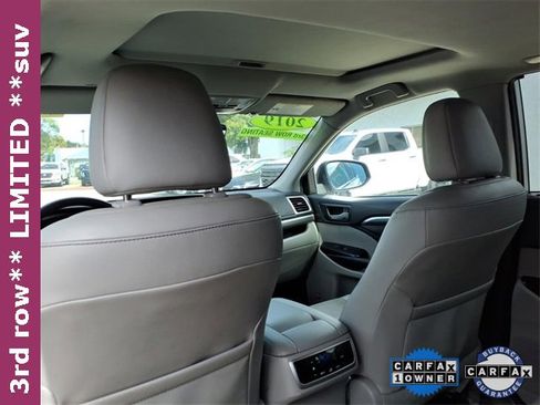 Used 2019 Toyota Highlander Limited image 20
