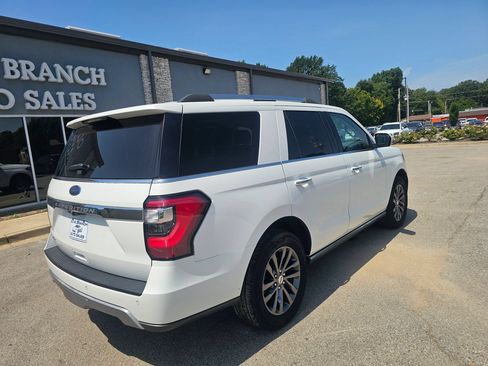 Used 2020 Ford Expedition Limited w/ Equipment Group 301A RWD image 2