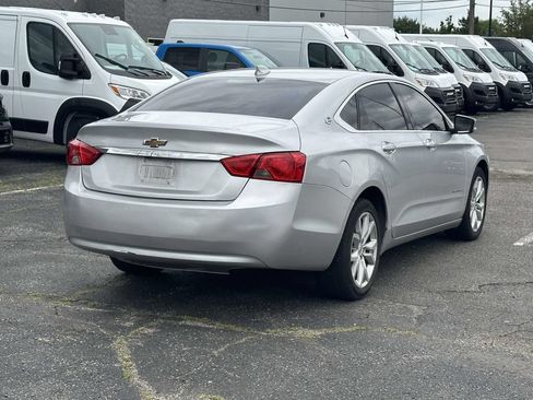 Used 2019 Chevrolet Impala LT FWD image 4