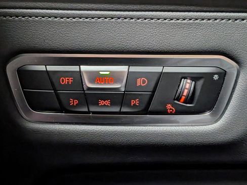 Used 2023 BMW XM image 35