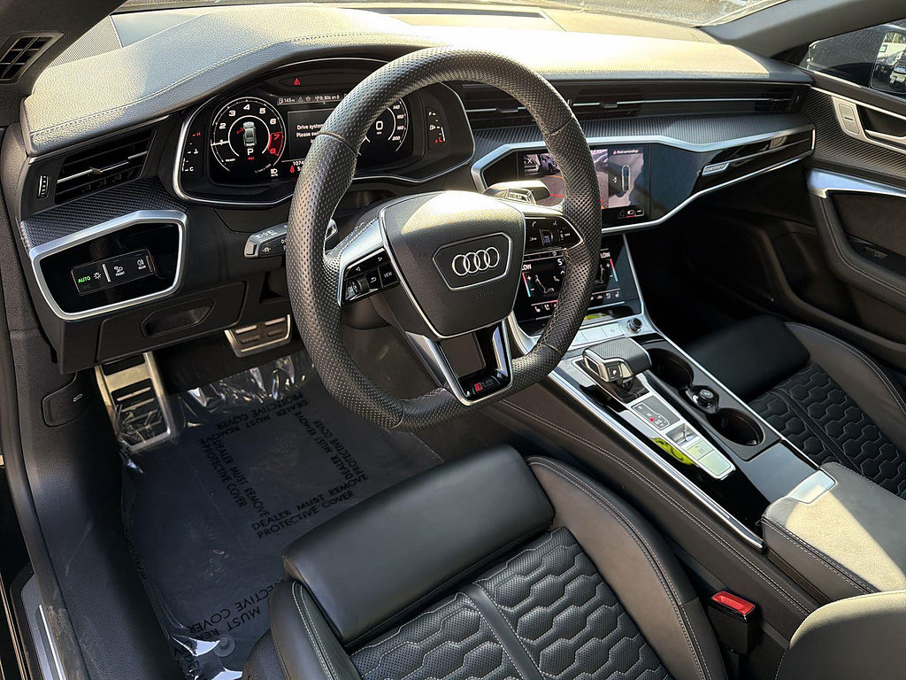 Used 2025 Audi RS 7 Performance w/ Black Optic Package AWD/4WD image 9