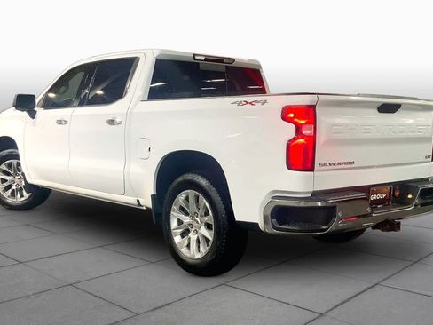 Used 2021 Chevrolet Silverado 1500 LTZ w/ LTZ Convenience Package II AWD/4WD image 12