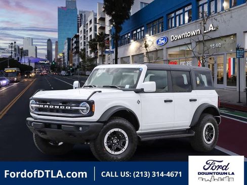 New 2026 Ford Bronco Outer Banks AWD/4WD image 1