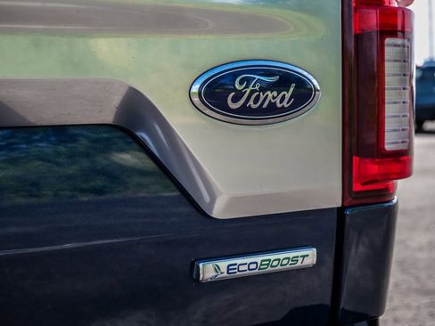 Used 2018 Ford F150 Platinum w/ Equipment Group 701A Luxury AWD/4WD image 15