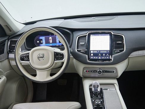 Certified 2023 Volvo XC90 B6 Ultimate w/ Protection Package Premier AWD/4WD image 26