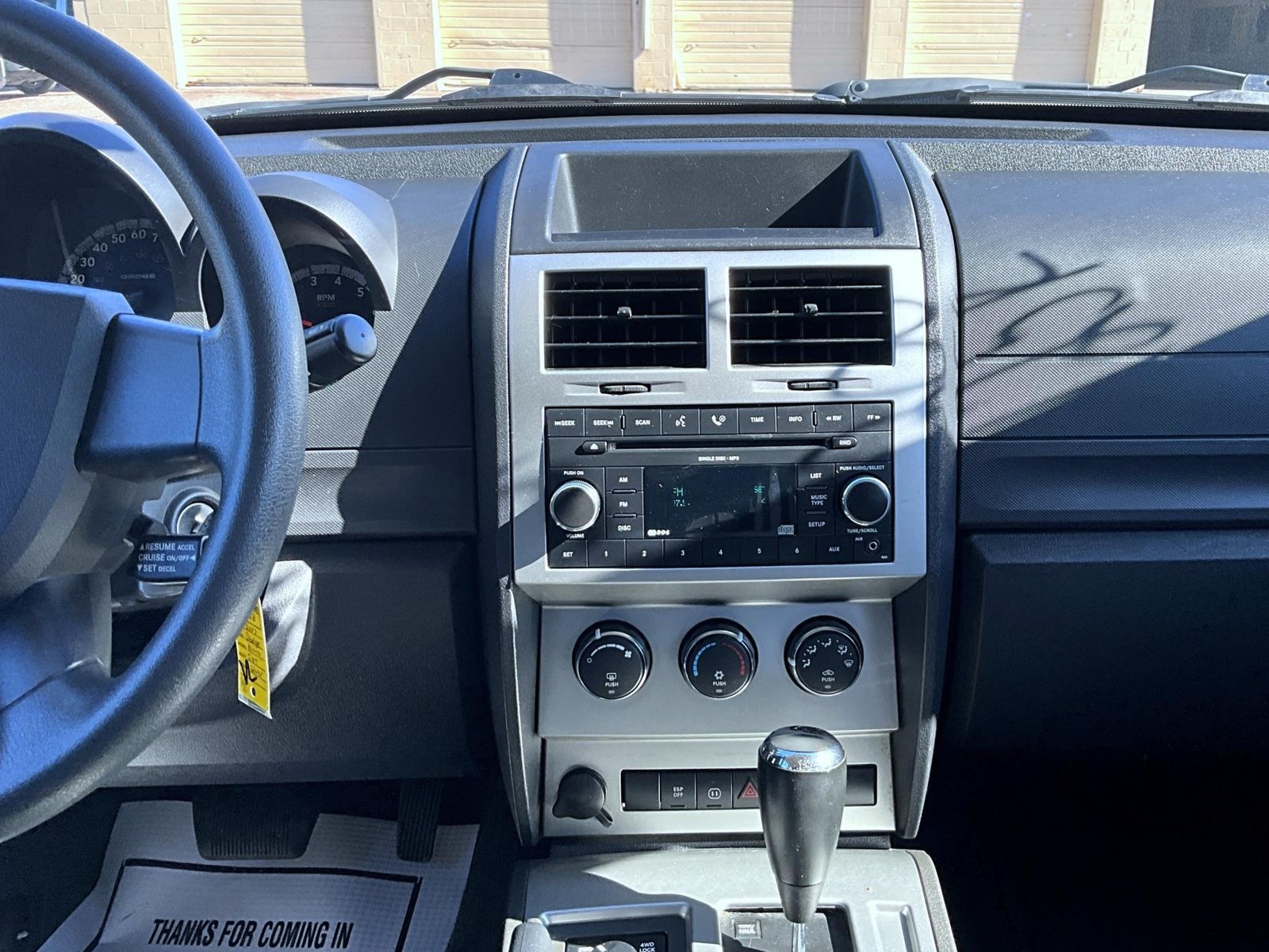 Used 2007 Dodge Nitro SXT AWD/4WD image 15