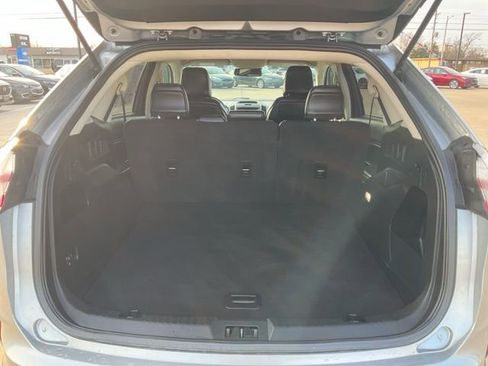 Used 2020 Ford Edge SEL image 30