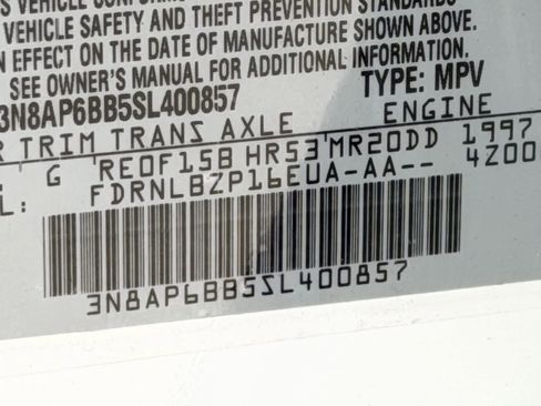 Used 2025 Nissan Kicks S image 33