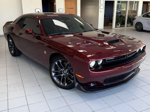 Used 2021 Dodge Challenger R/T Scat Pack w/ Driver Convenience Group RWD image 59