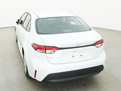 New 2026 Toyota Corolla LE image 7