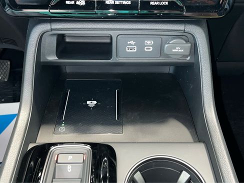 New 2025 Honda Pilot TrailSport image 30