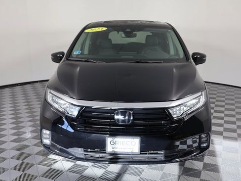 Used 2023 Honda Odyssey EX-L image 3