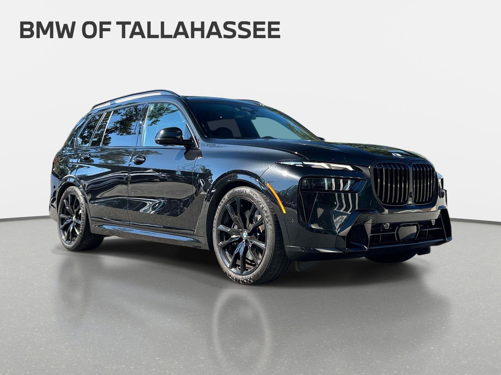 Used 2024 BMW X7 xDrive40i w/ Executive Package AWD/4WD image 3