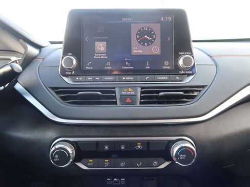 Used 2019 Nissan Altima 2.5 SR image 17