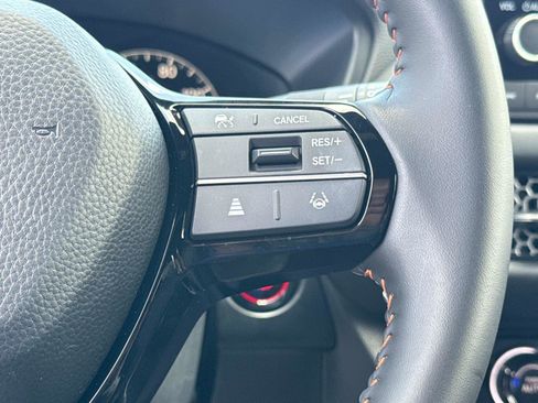 Certified 2025 Honda HR-V Sport image 26