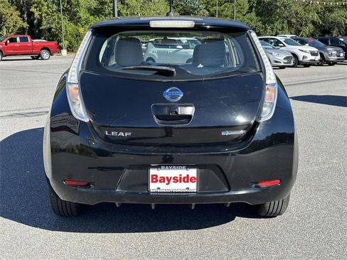 Used 2012 Nissan Leaf SL image 17