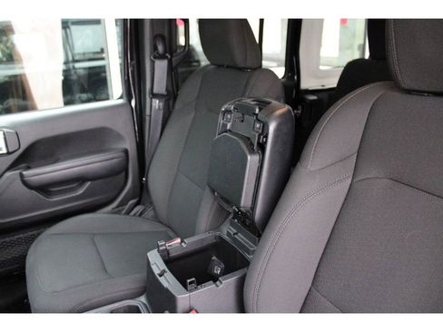 Certified 2023 Jeep Wrangler Sport S image 10