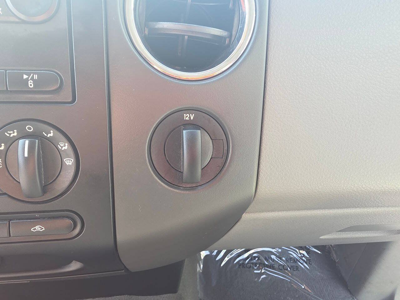 Used 2007 Ford F150 Lariat RWD image 36