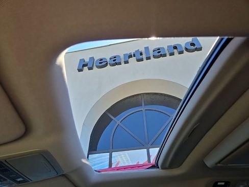Used 2024 Honda Odyssey Elite image 78