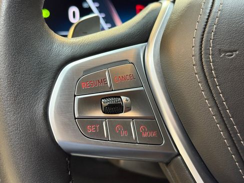 Used 2024 BMW X7 xDrive40i image 17