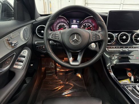 Used 2018 Mercedes-Benz C 300 Sedan image 21