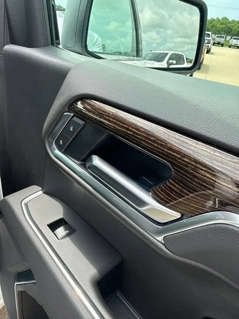 New 2026 GMC Sierra 1500 SLE w/ Preferred Package AWD/4WD image 20
