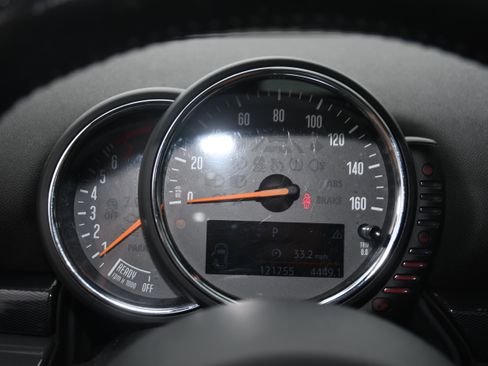 Used 2017 MINI Cooper Clubman ALL4 image 14