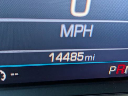 Used 2023 Chevrolet Equinox LT image 29