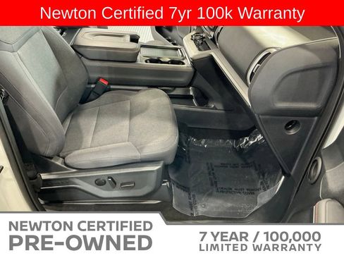 Used 2025 Ford Expedition Max Active AWD/4WD image 13