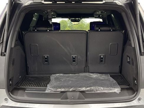 New 2026 Cadillac Escalade Platinum Sport w/ LPO, ONYX Package AWD/4WD image 26