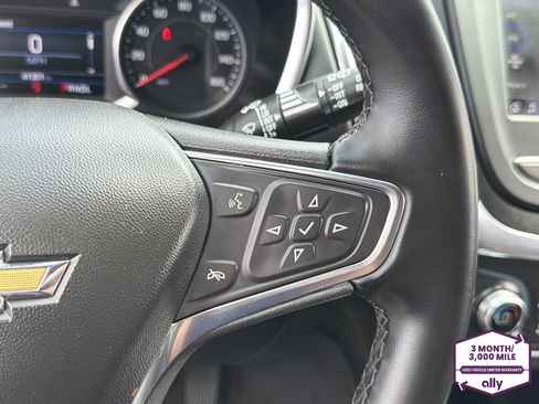 Used 2024 Chevrolet Equinox LT AWD/4WD image 18