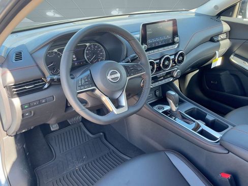 New 2025 Nissan Sentra SR w/ SR Premium Package image 4