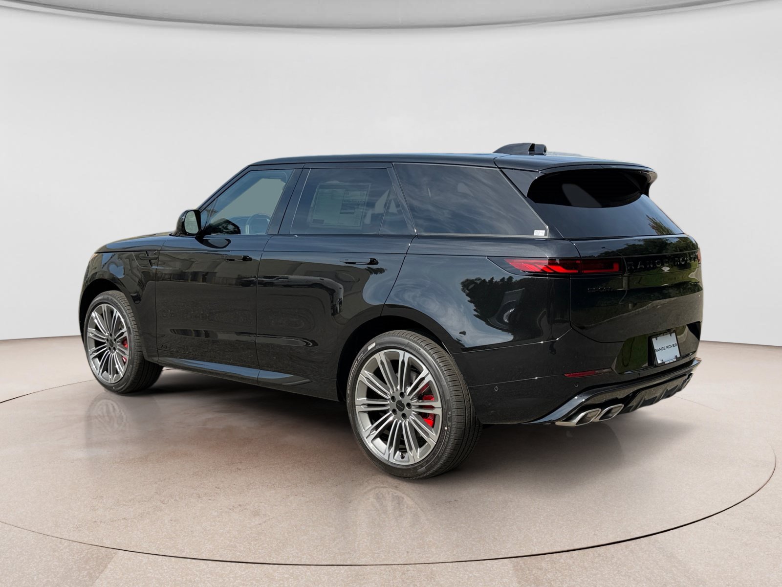 New 2027 Land Rover Range Rover Sport Dynamic SE AWD/4WD image 3