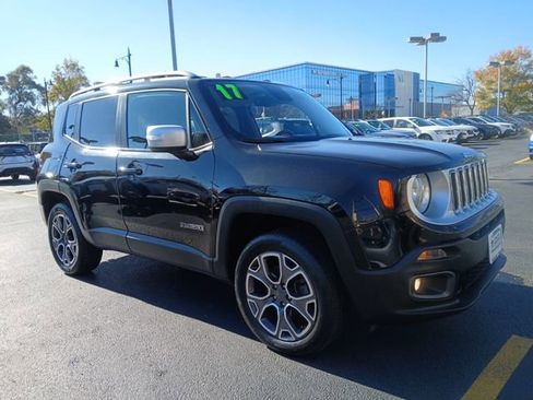 Used 2017 Jeep Renegade Limited image 2