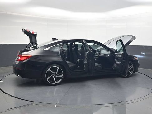 Used 2019 Honda Accord Sport image 35