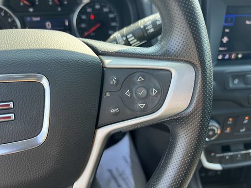 Used 2023 GMC Terrain SLE w/ Elevation Edition FWD image 20