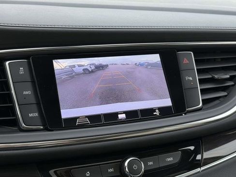Used 2021 Buick Enclave Essence w/ Sport Touring Edition image 29
