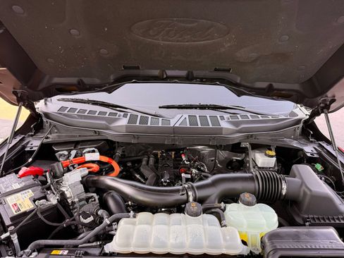 Used 2024 Ford F150 Lariat w/ Equipment Group 502A High AWD/4WD image 60