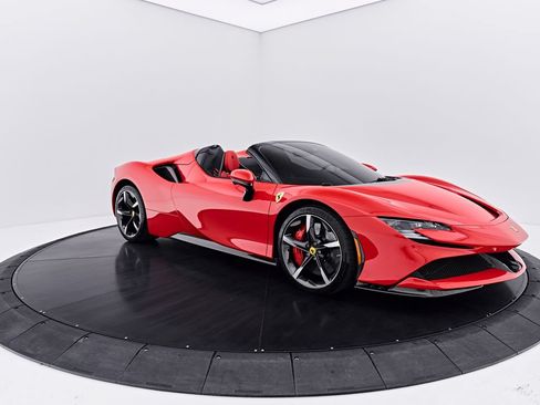 Used 2024 Ferrari SF90 Spider AWD/4WD image 22